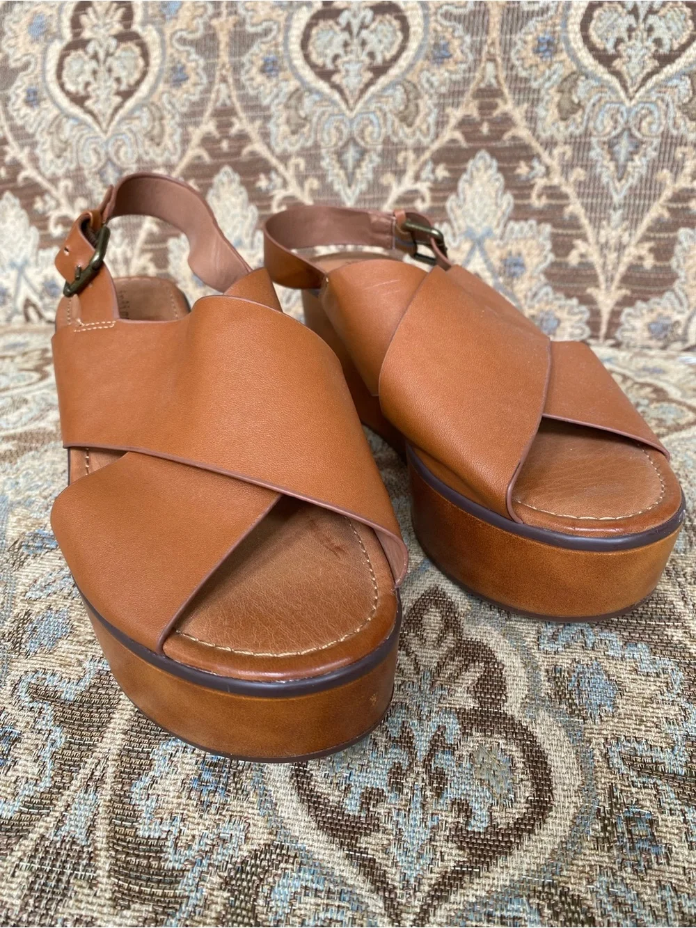indigo rd. Women Brown Platform Wedge Ankle-Strap Sandals Buckle 8M Preowned